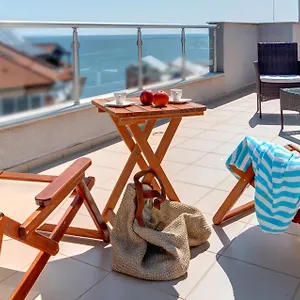семеен амон ра Hotel